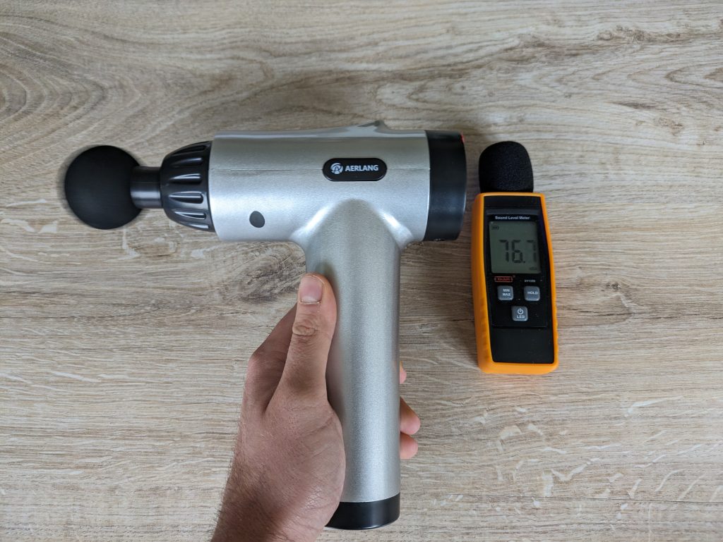 Getestete Lautstärke der Aerlang EM-8 Massagepistole