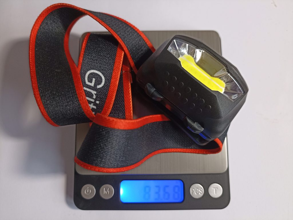 Gritin G1350 Stirnlampe, auf der Waage