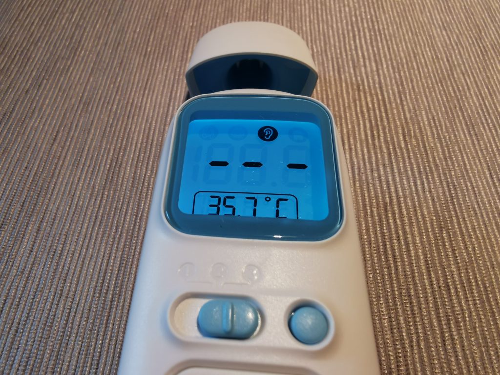 Grundig 20021 Ohrthermometer Display eingeschaltet