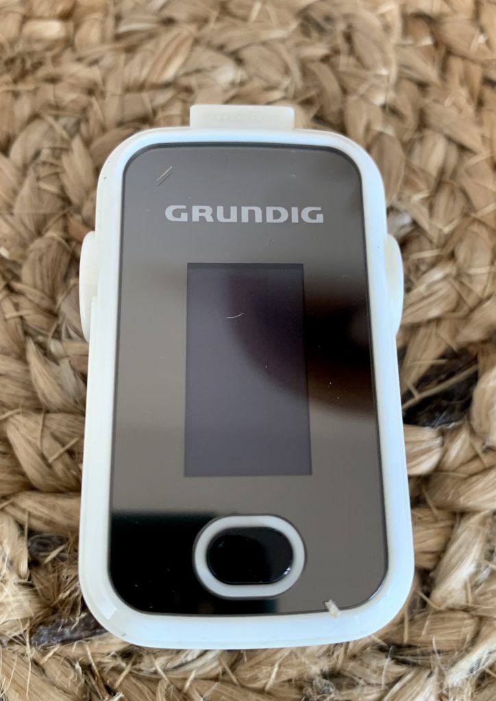 Grundig 20040 Pulsoximeter von oben