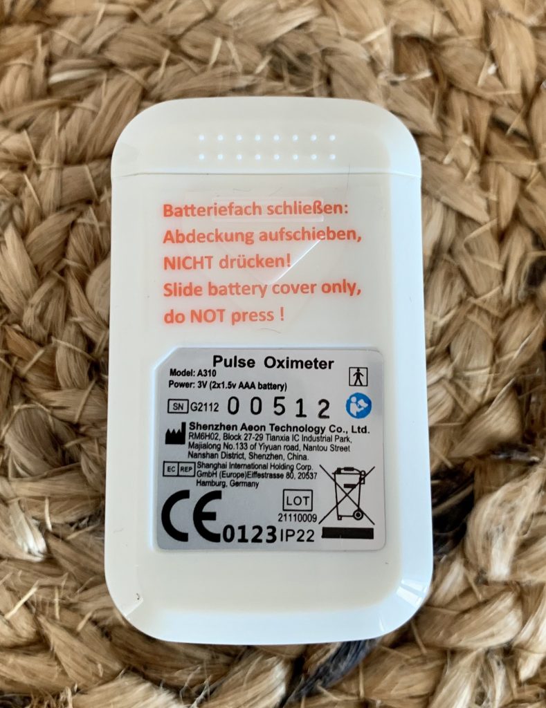 Grundig 20040 Pulsoximeter von unten