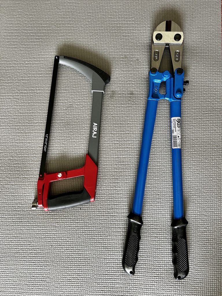 Metallsäge und Bolzenschneider