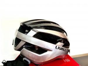 Livall MT1 Fahrradhelm von der Seite