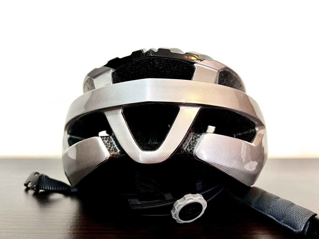 Livall MT1 Fahrradhelm von hinten