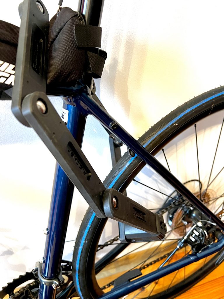 FISCHER Protec Plus FK 85 Faltschloss am Fahrrad