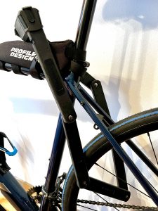 FISCHER Protec Plus FK 110 Faltschloss am Fahrrad