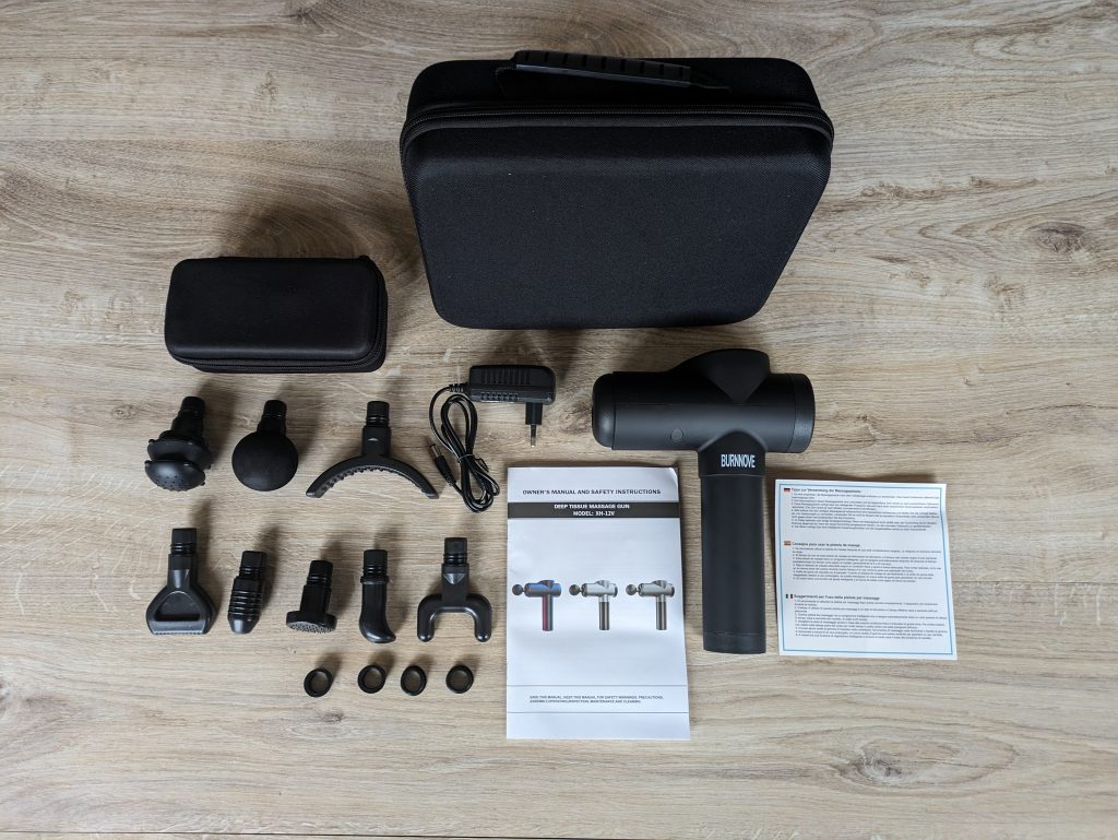 Lieferumfang der BURNNOVE XH-12V Massagepistole