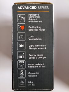 Petzl Actik Core Stirnlampe, Seitenansicht der Verpackung