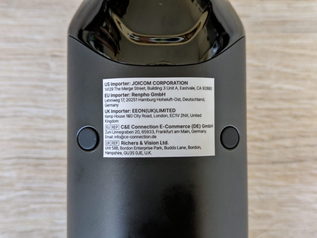 RENPHO R3 Massagepistole von unten, zweite Nahansicht
