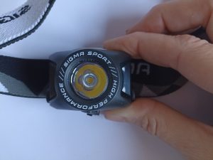 Sigma Sport Headled II Stirnlampe, Ansicht von vorne