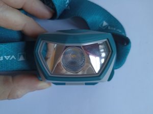 VARTA H10 Pro Stirnlampe, Ansicht von vorne