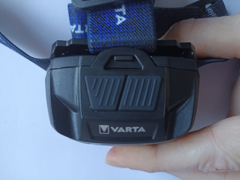 VARTA H20 Stirnlampe, Ansicht von oben, Bedienknöpfe