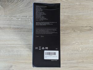 Verpackung der RENPHO R3 Massagepistole von rechts