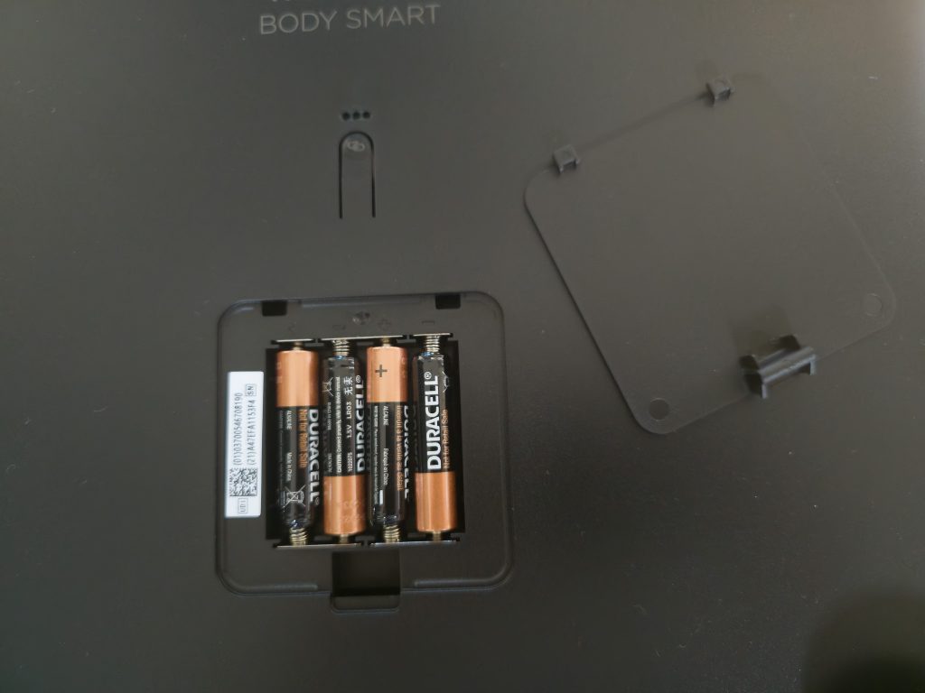 WITHINGS Body Smart Körperfettwaage Batteriefach