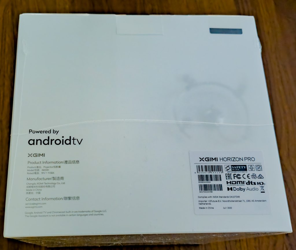 XGIMI Horizon Pro 4K Beamer Verpackung Rückseite