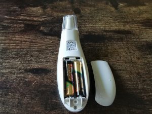 medisana TM 750 Ohrthermometer Batteriefach geöffnet