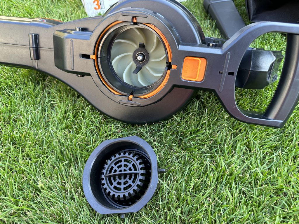 WORX WG583E Laubsauger Ventilator Schutzabdeckung demontiert