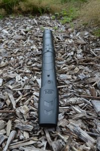 BLACK+DECKER BEBLV300 Laubsauger Blasrohröffnung Frontansicht nicht montiert
