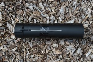 BLACK+DECKER BEBLV300 Laubsauger Saugrohrende mit Montagewerkzeug Lieferumfang