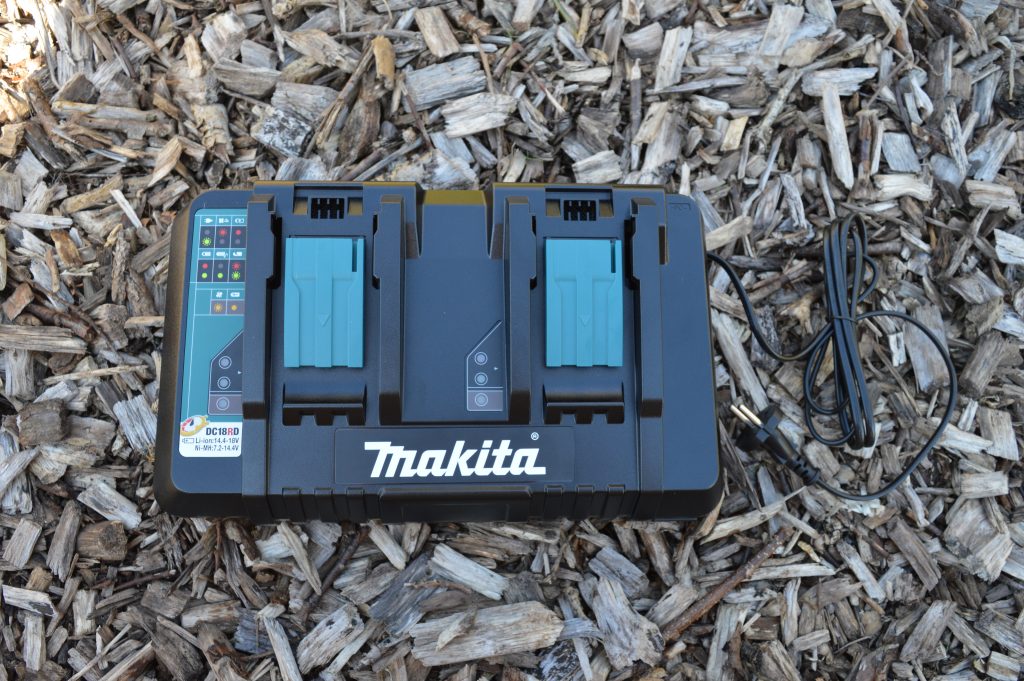 Makita DUB363PT2V Akku Laubsauger Akku Schnelladegerät DC18RD