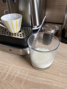 WMF Lumero Espresso Siebträgermaschine Zubereitung Milchschaum 1