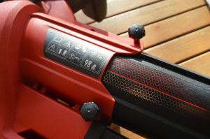 EINHELL Venturro 18-210 Laubsauger Schrauben Rohrmontage