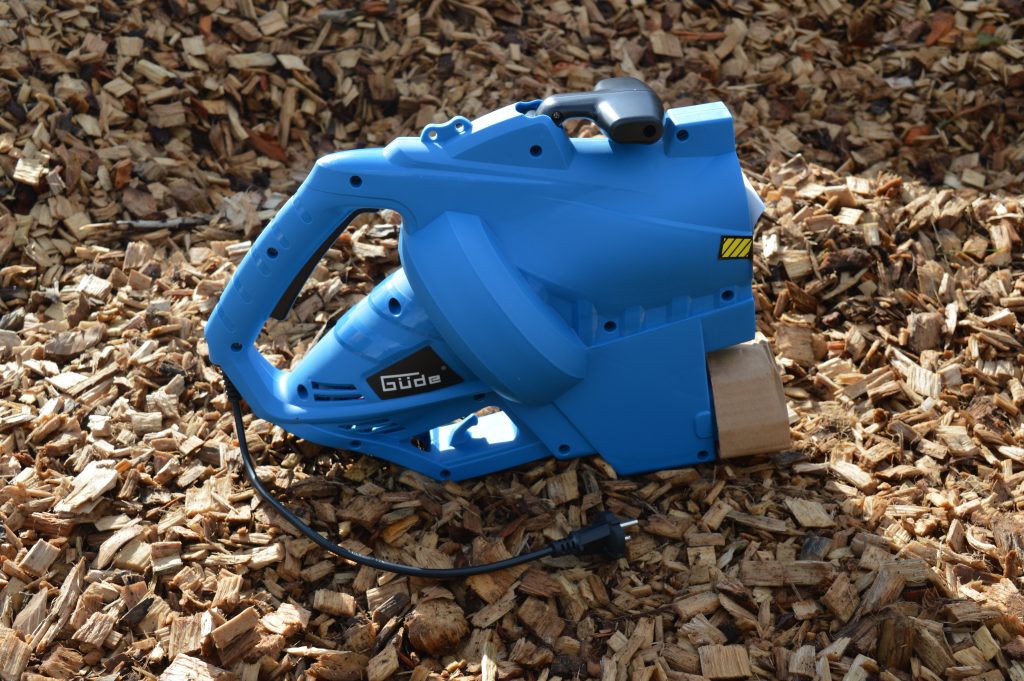 Güde GLS 3000 Vario Laubsauger Motor Einzelteil Rechts von oben