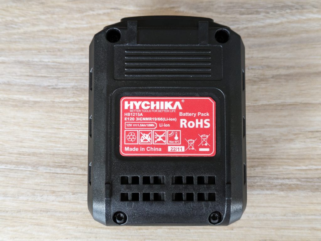 Akku des HYCHIKA 12V Akkuschraubers von unten