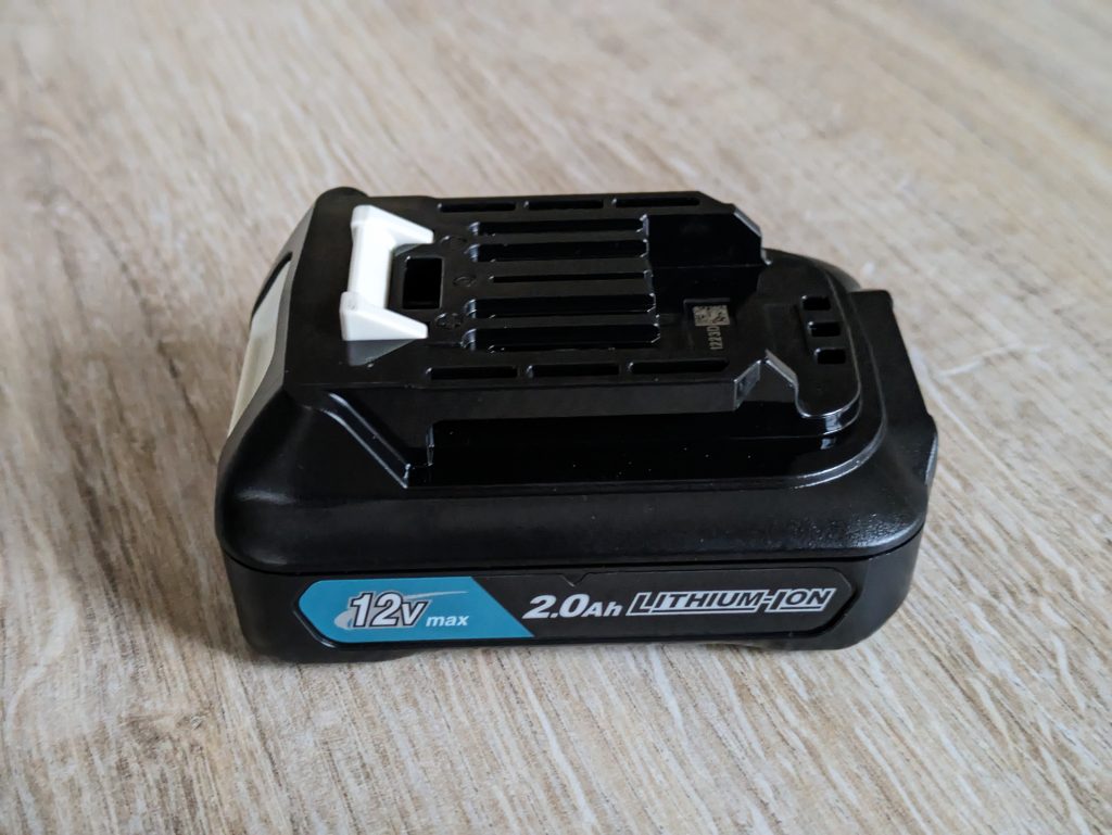 Akku des Makita DF333DSAE Akkuschraubers ohne Schützhülle