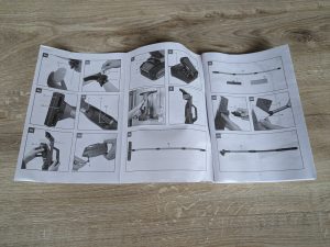 Anleitung des Einhell BRILLIANTO Fensterreinigers geöffnet