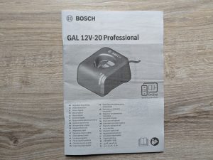Anleitung zum Ladegerät des Bosch Professional GSR 12V-15 Akkuschraubers