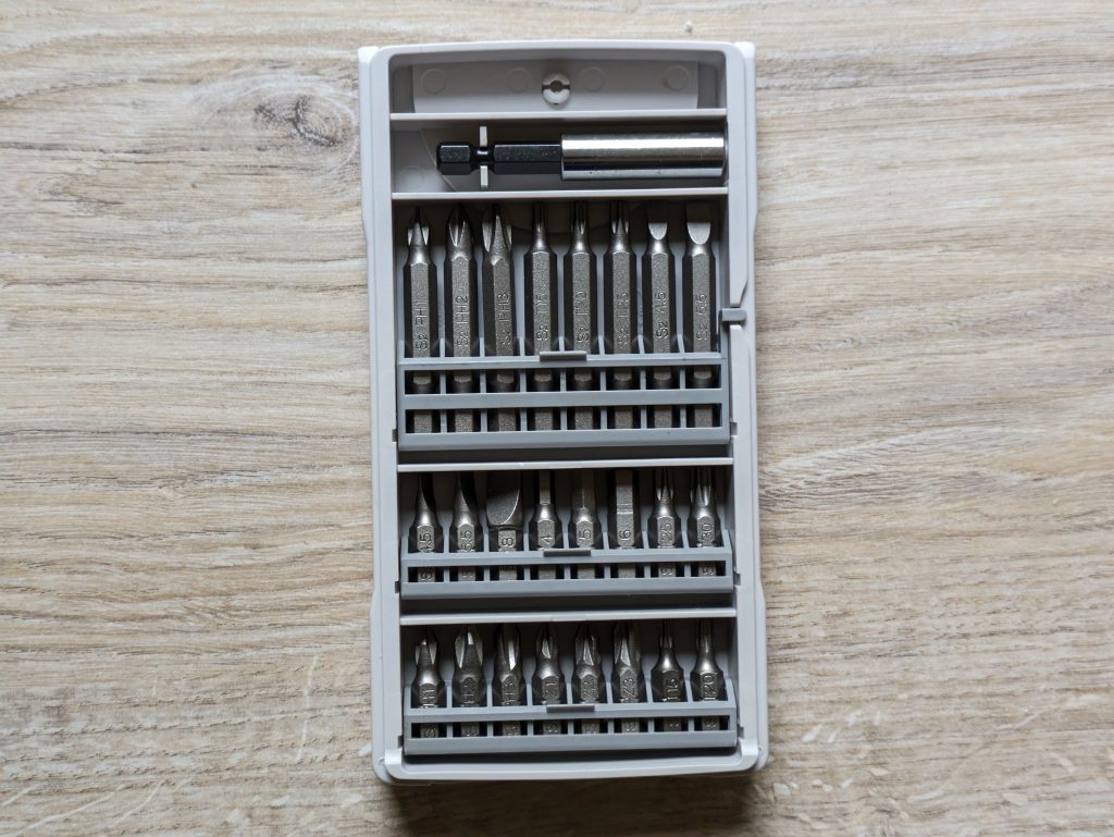 Bit-Box des Bosch Professional GSR 12V-15 Akkuschraubers