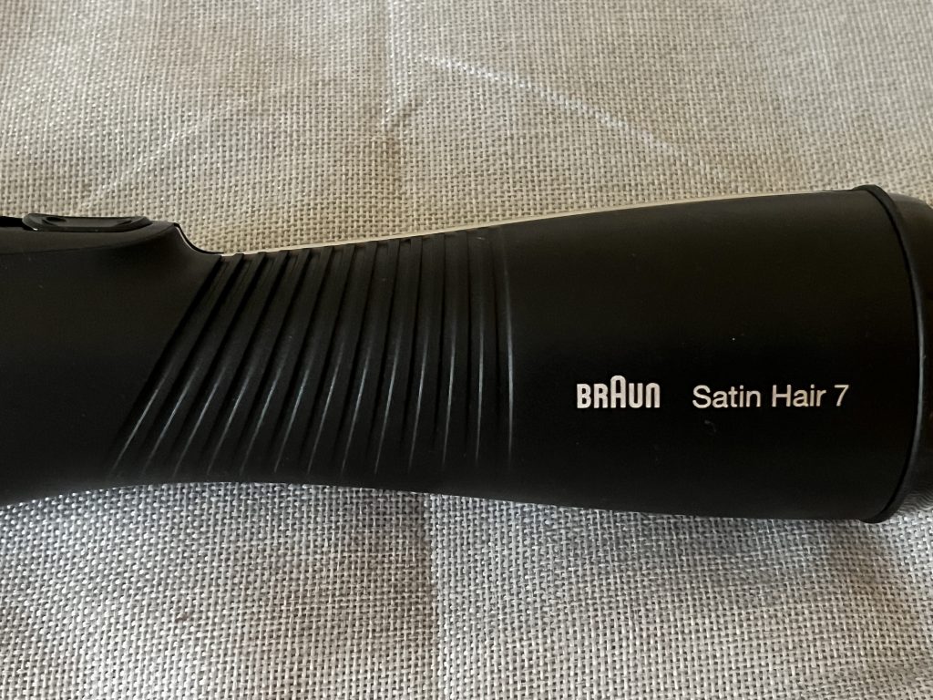 Braun Satin Hair 7 Lockenstab Detail Griff