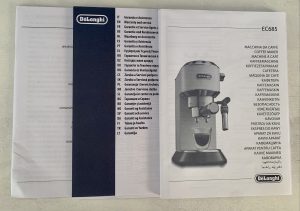De'Longhi Dedica Style EC 685.B Siebträgermaschine Bedienungsanleitung und Garantie