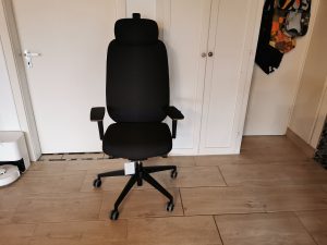 Ergotopia MasterBack Pro Bürostuhl von vorn