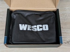 Geöffnete Verpackung des WESCO WS2013 WS2103.1 CSD40Q Akkuschraubers ohne Anleitung