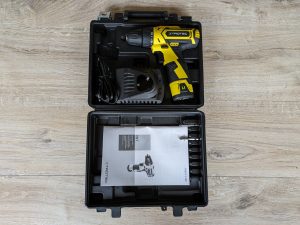 Geöffneter Koffer des TROTEC PSCS 11-12V Akkuschraubers