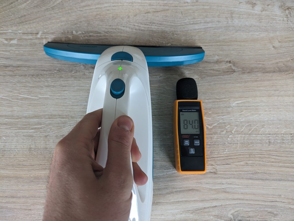 Getestete Lautstärke des Leifheit Dry & Clean Fenstersaugers