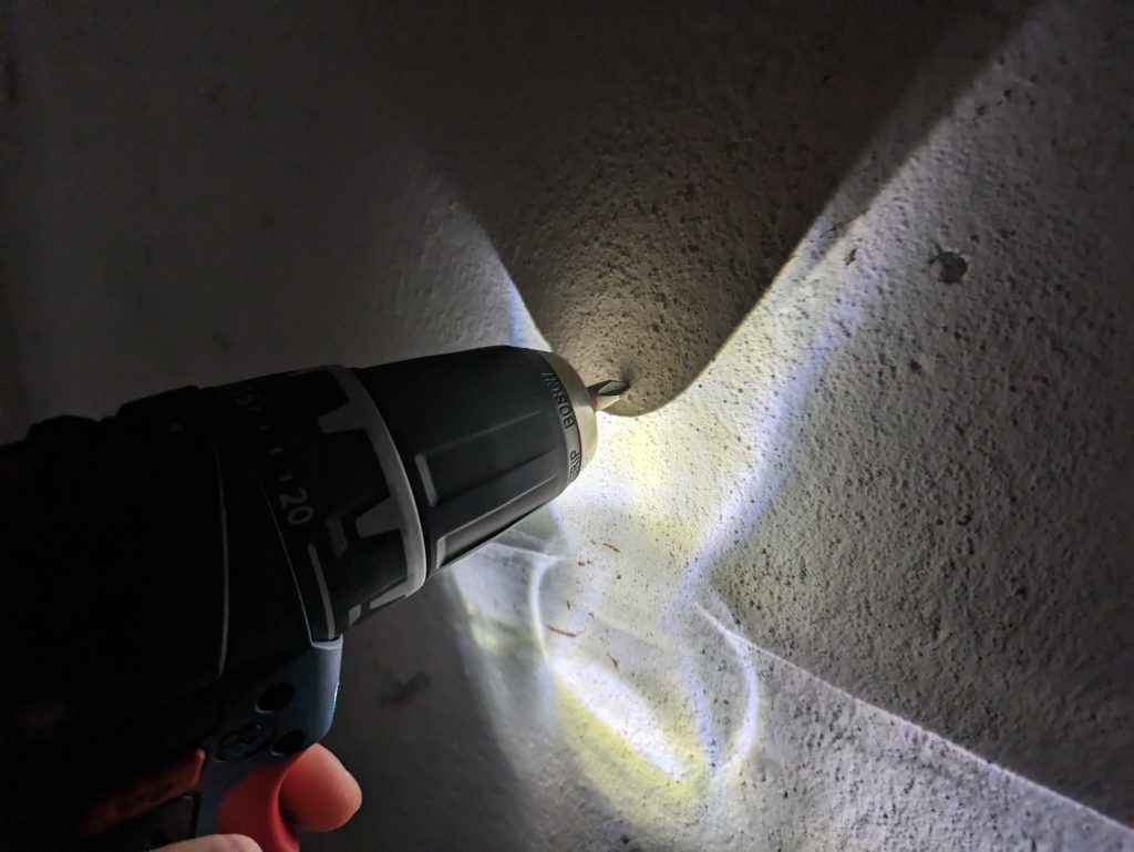 Getestetes Licht des Bosch Professional GSR 12V-15 Akkuschraubers