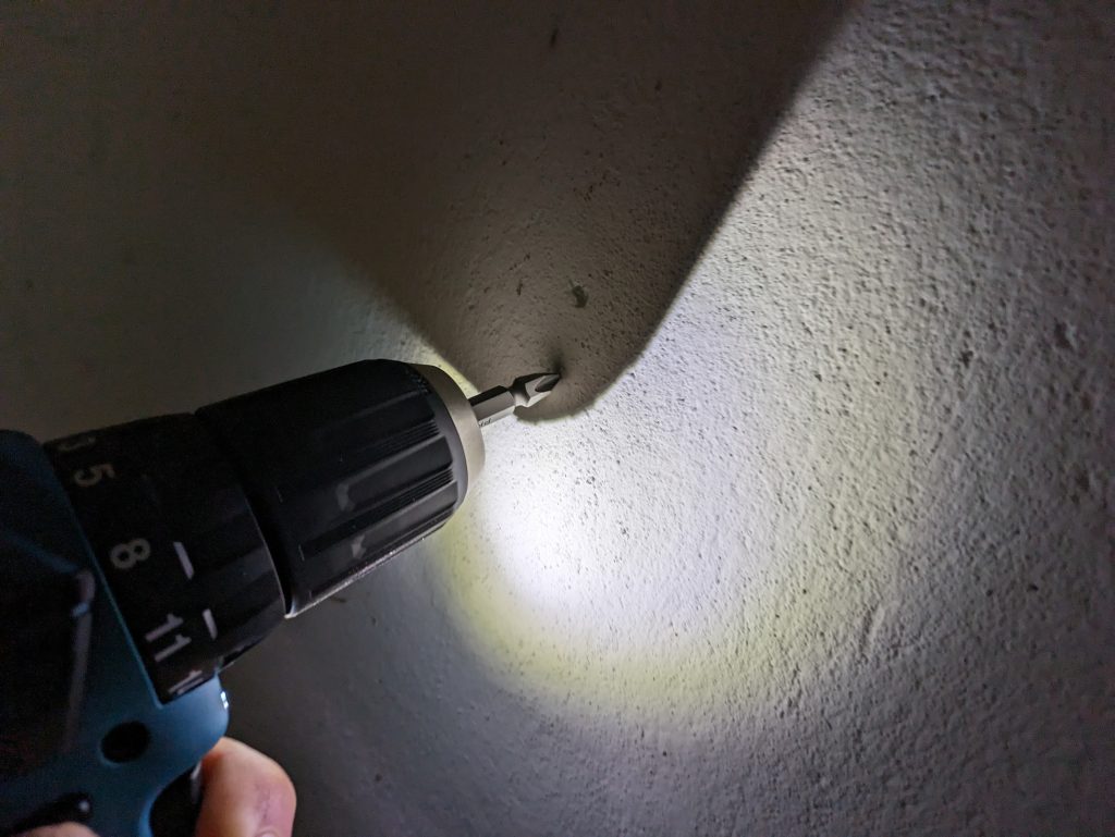 Getestetes Licht des Makita DF333DSAE Akkuschraubers