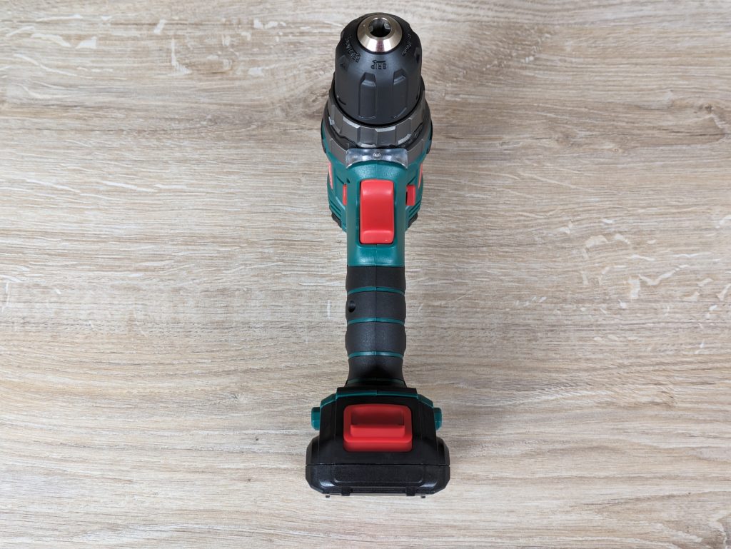 HYCHIKA 12V Akkuschraubers in der frontalen Ansicht
