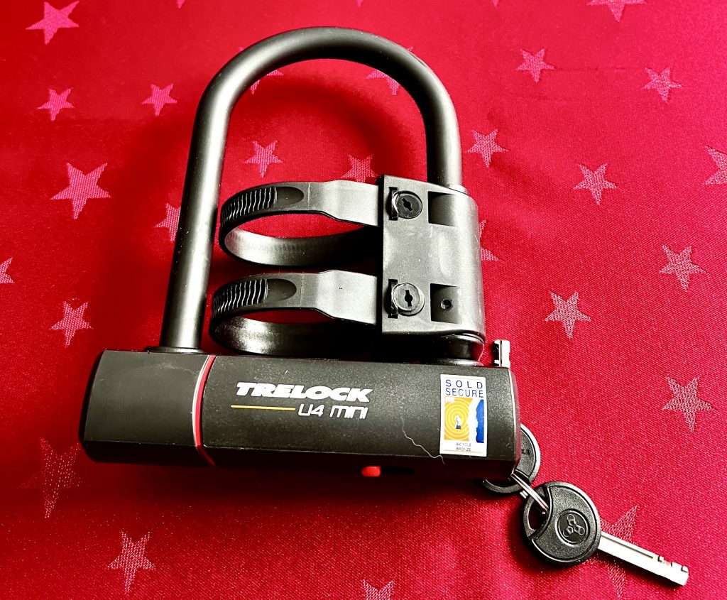 Bügelschloss U4 Mini von TRELOCK mit Zubehör