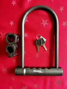 Masterlock Bügelschloss 8170EURDPRO mit Zubehör