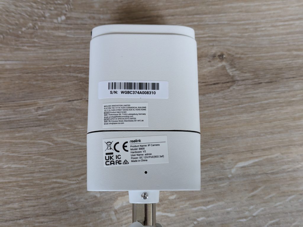 Kamera des RLK8-800B4 Reolink Überwachungskamera-Sets von unten
