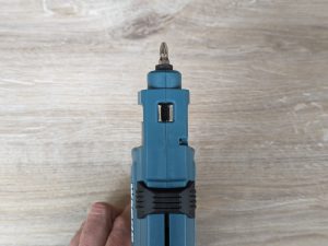 Kammer des WESCO WS2013 WS2103.1 CSD40Q Akkuschraubers mit ausgefahrenen Bit