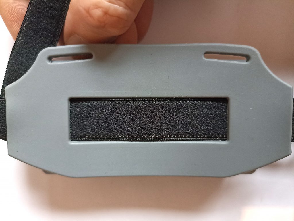 Ledlenser NEO9R Stirnlampe, Akku von hinten