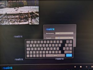 NVR-Anzeige mit Tastenfeld des RLK8-800B4 Reolink Überwachungskamera-Sets