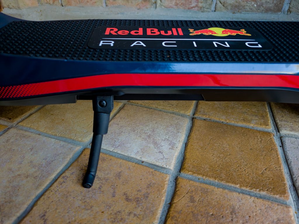 Red Bull Racing RS 1000 Elektro-Scooter Seitenständer