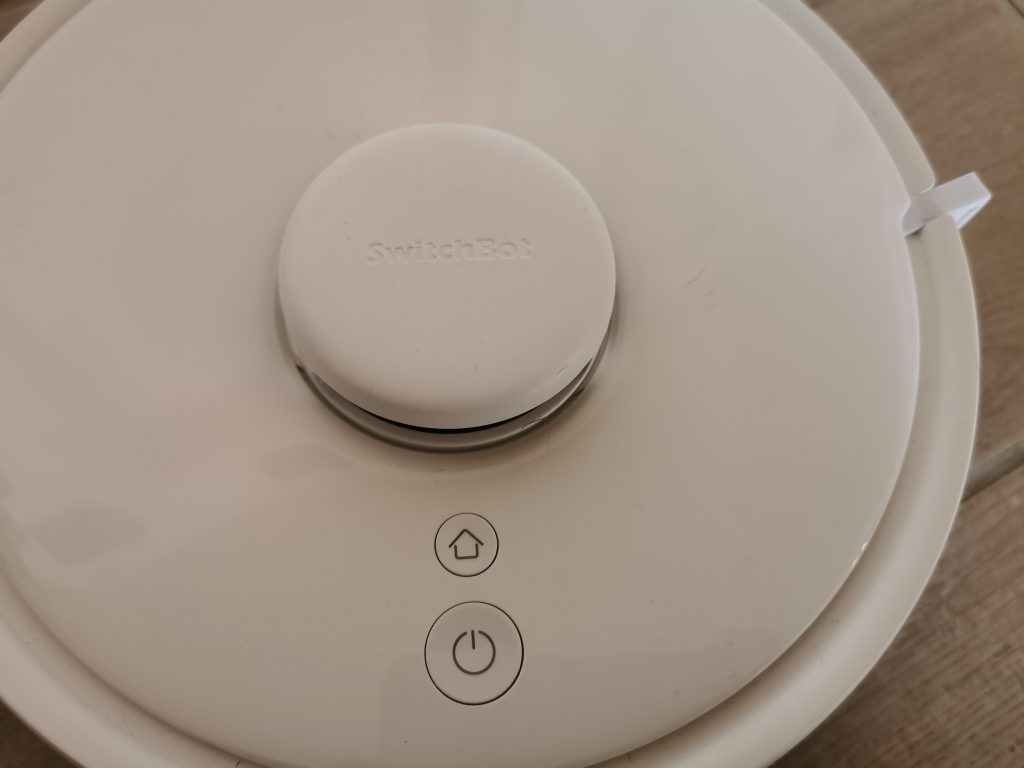 SwitchBot Minisaugroboter K10+ Bedienelemente