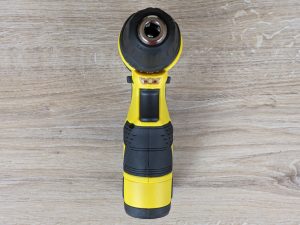 TROTEC PSCS 11-12V Akkuschrauber in der frontalen Ansicht